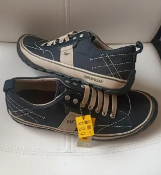 Tênis Caterpillar Preto e Bege