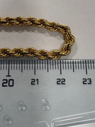 Cadena de cordón de oro