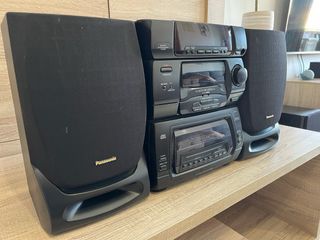 Minicadena Panasonic con Mando