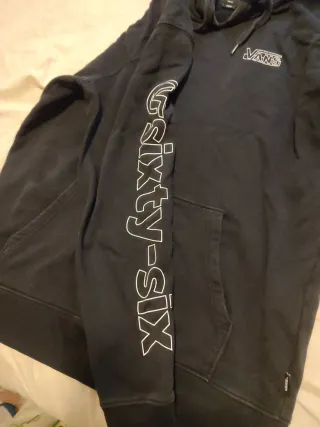 Sudadera Vans Negra con Capucha