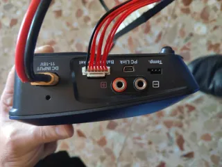 Cargador SKYRC T6200 200W 12A