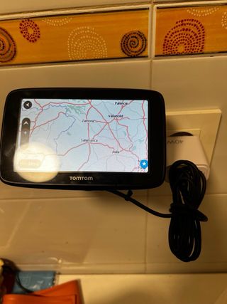 Tomtom GO Essentials GPS