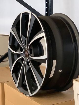 4 llantas msw 27 by oz 7.5X17 5X120 ET29 bfp