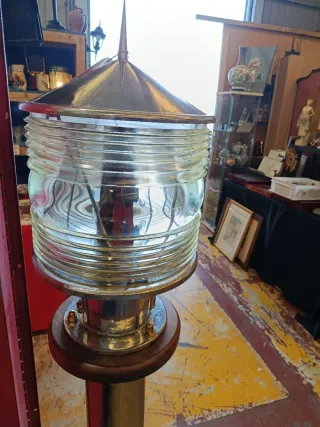 ANTIGUA BALIZA DE PUERTO