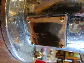 ANTIGUA BALIZA DE PUERTO