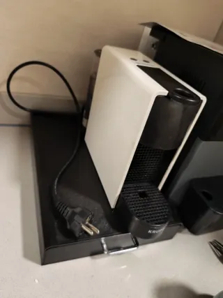 Cafetera Nespresso Krups Blanca