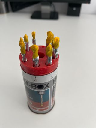 Juego de 8 brocas para pared marca RUWAG.