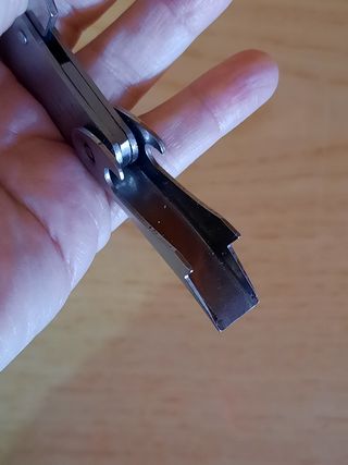 Cavatappi/coltello multifunzione