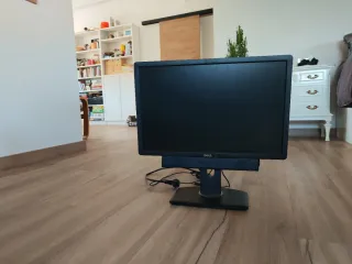 Monitor Dell Negro 24'' con altavoz incorporado