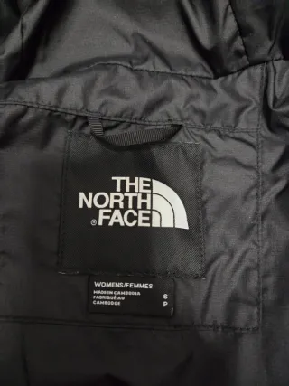 The North Face Parka Negra con Aislamiento Sintéti