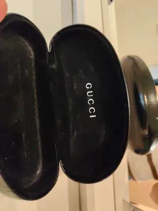 Funda de gafas Gucci negra