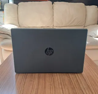 Portátil HP Ryzen 3 7330U 16GB RAM 512GB SSD