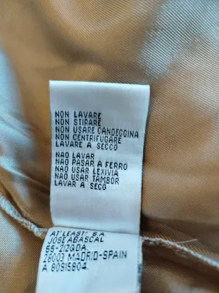 Vestido transparente con bordado floral