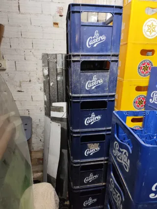 Cajas de plástico bebidas
