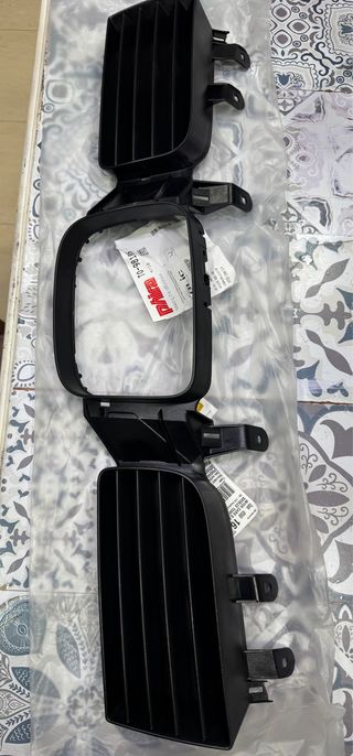 Rejilla frontal Seat Leon MK1