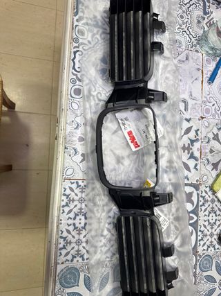 Rejilla frontal Seat Leon MK1