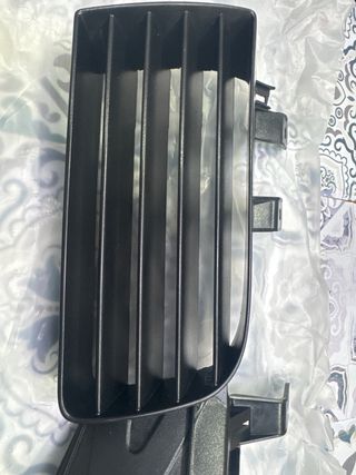 Rejilla frontal Seat Leon MK1