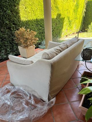 Sofá Ikea 3 plazas tela beige, precio nuevo:650€