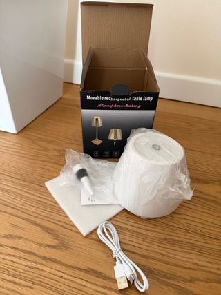 Lampada LED Ricaricabile per Bottiglia