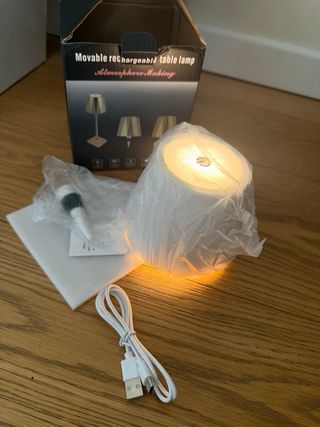 Lampada LED Ricaricabile per Bottiglia