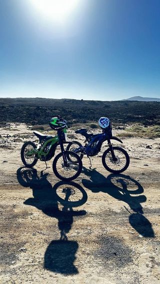 Sur Ron Light Bee Motocross Eléctrico