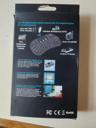 Teclado Inalámbrico Mini con Touchpad
