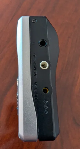 Sony MZ-R501 Walkman MiniDisc Recorder