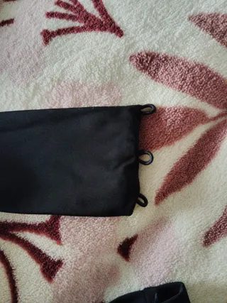 Top negro cuello halter de lycra sin uso