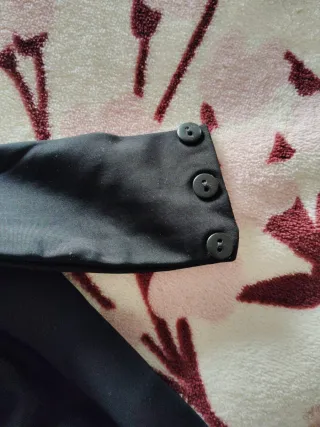 Top negro cuello halter de lycra sin uso