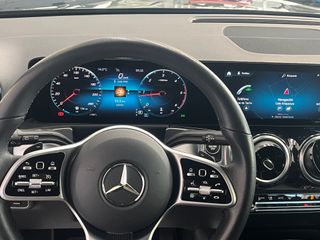 MERCEDES-BENZ GLB 2.0 GLB 200 D DCT
