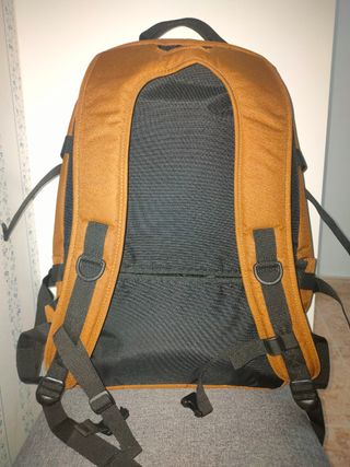 Mochila Eastpak Volker 35L Marrón