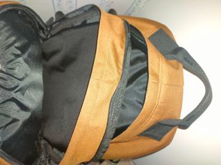 Mochila Eastpak Volker 35L Marrón