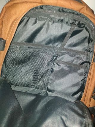 Mochila Eastpak Volker 35L Marrón