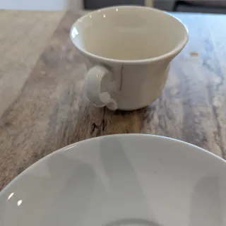 Taza de café y pato de La cartuja de Sevilla