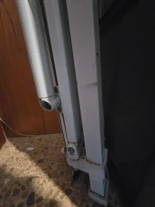 Toldo de pared beige