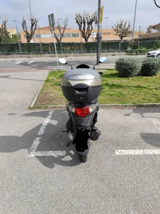 SYM Symphony 50 SR Scooter Automática