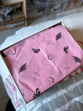 Nike jordan Travis Scott