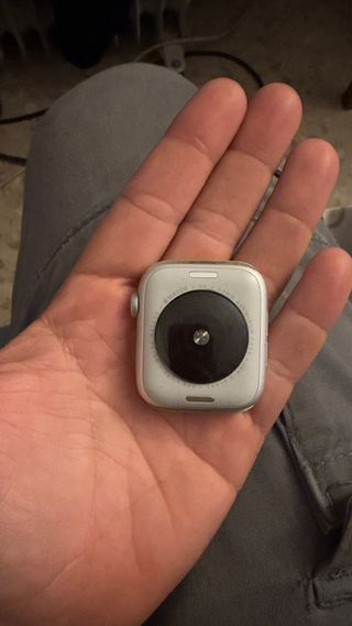 Apple Watch SE 2ª gen 44mm GPS + Cellular Argento