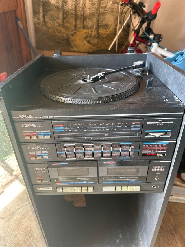 Cadena de música Amstrad