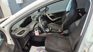 Peugeot 2008 Allure 1.6 BlueHDi 100