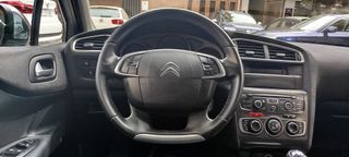 Citroen C4 2012 solo 164000 kilometros