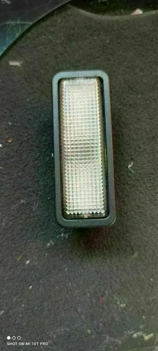 Luz techo Citroen Saxo AX ZX Peugeot 205 309 405