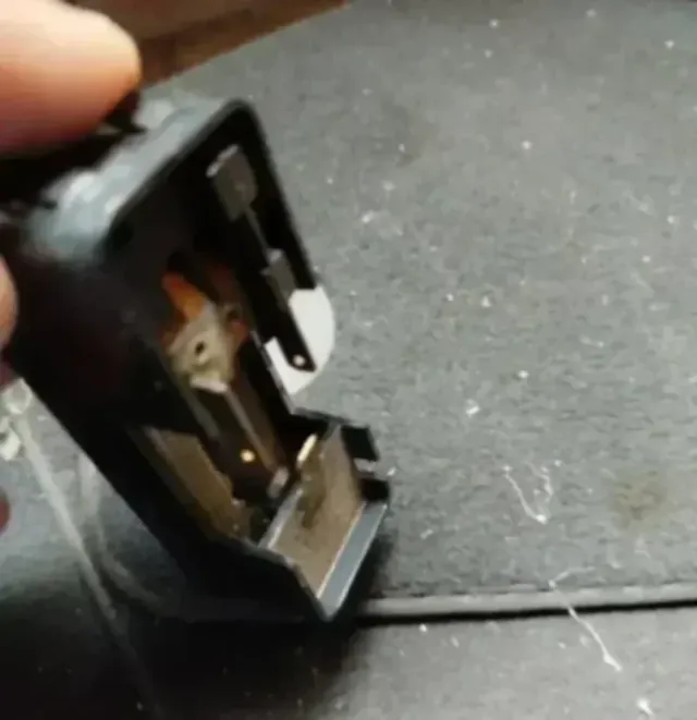 Luz techo Citroen Saxo AX ZX Peugeot 205 309 405