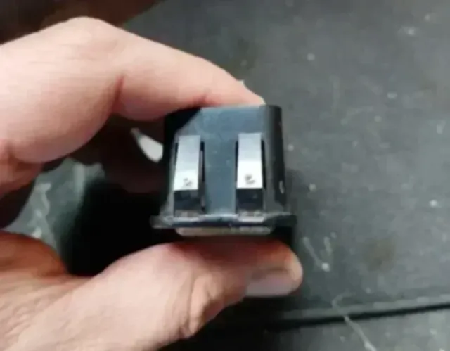 Luz techo Citroen Saxo AX ZX Peugeot 205 309 405