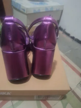 Sandalias Moradas Talla 39 Nuevas