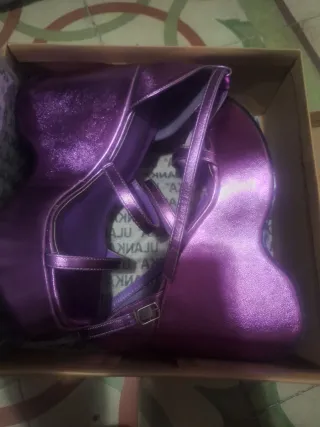 Sandalias Moradas Talla 39 Nuevas