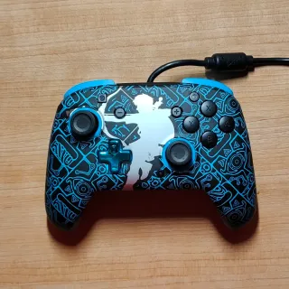 Mando con cable PDP Rematch Glow Edición Zelda