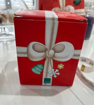 Orsetto Thun con Albero di Natale