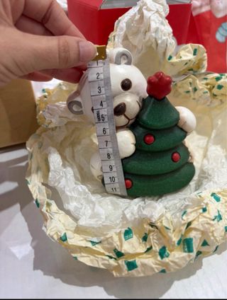 Orsetto Thun con Albero di Natale