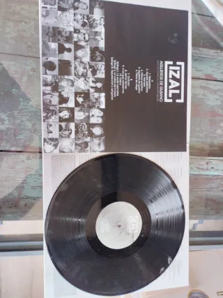 Izal Agujeros de Gusano Vinilo + CD